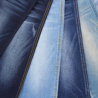 Tissus de denim de jeans des femmes 9.7OZ avec le tissu slubby et le bout droit de denim