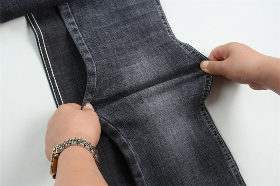 La qualité la plus élevée Noir foncé Crochet élastique Tissu en denim pour hommes Jeans