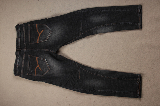 La qualité la plus élevée Noir foncé Crochet élastique Tissu en denim pour hommes Jeans