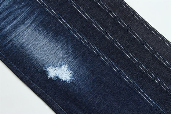 Couleur teintée à la corde 100% coton Denim Tissu pour les hommes classiques Jeans