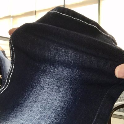 Bon prix Tissu 1,5% léger de denim de bout droit de Spandex de polyester du coton 28% de 72% 9,5 onces en ligne