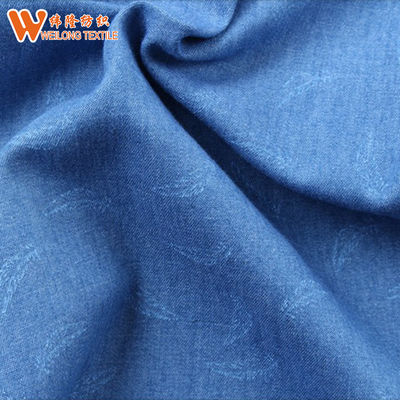 tissu léger mince de denim de coton de l'indigo 4.2oz imprimé par plume pour l'été
