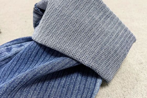 Bon prix Tissu en arête de poisson de denim de sergé de 10,7 onces avec le fil de bureautique en ligne
