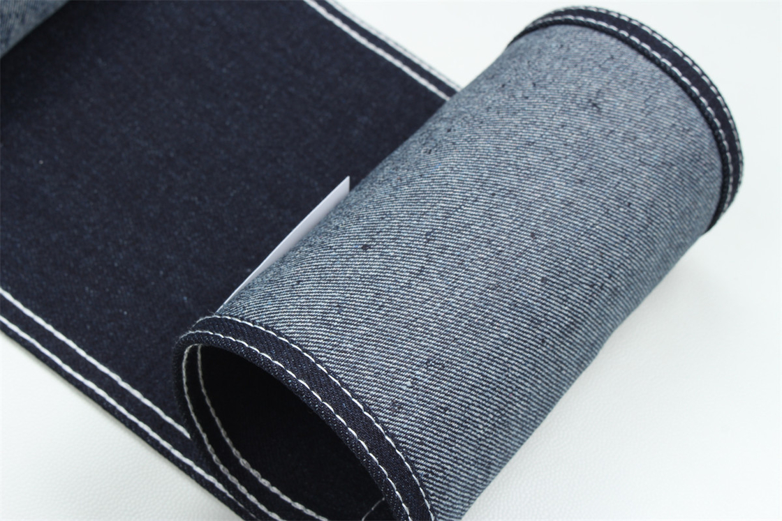 Tissu de denim en fibre recyclée dans un bleu très profond 11,5 oz Haute élasticité