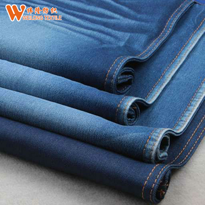 Boudinez non le Spandex de polyester de coton bavardent le tissu teint de denim bleu-foncé