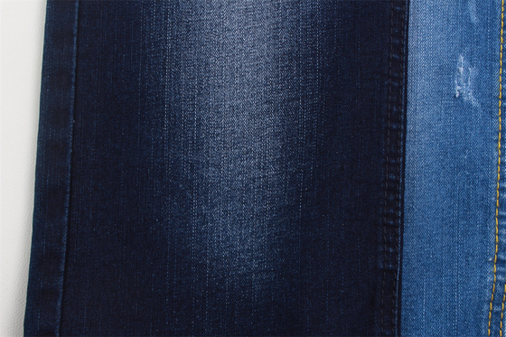 haut tissu de denim de bout droit de la mèche 10Oz de la meilleure qualité pour le sort courant de jeans