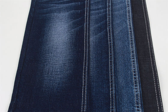 Bon prix 10.5Oz Crosshatch Slub Denim Fabric avec Stretch Soft Hand Feel Black Color en ligne